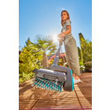 Gardena AquaBrush patio 03/18V P4A akkumulátoros többfunkciós tisztító készlet