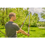 Gardena TeleCut Basic, teleszkópos metszőolló zöld fa vágásához